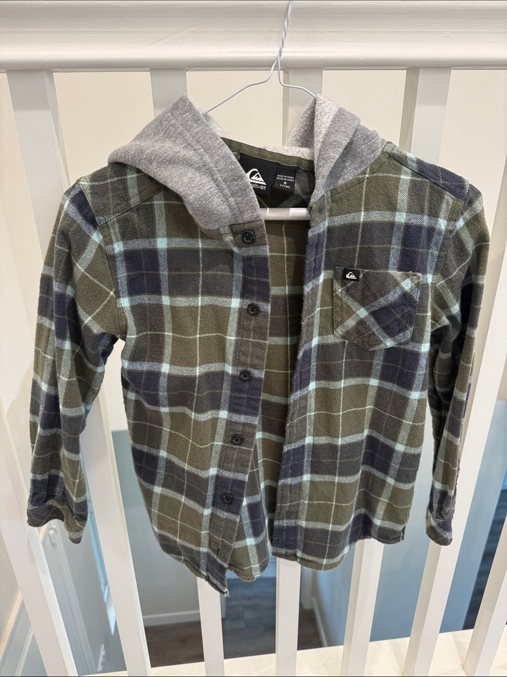 Quiksilver flannel with hood